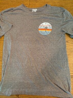 Blue 84 Men's Heather Gray Short Sleeve T-Shirt with Sea Pines Graphic